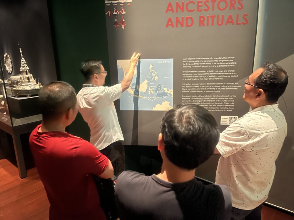 The KarateAcaedmy visit to the Asian Civilisations Museum