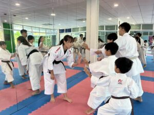 Sensei Yip Ching Yee instructing The Karate Academy Kids
